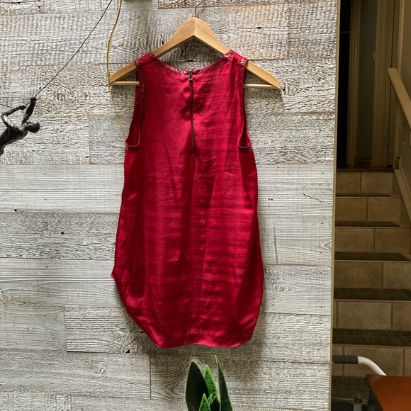 Kenneth Cole Reaction | Silky Tank Top w/ Faux Snakeskin Trim - M, Red - Picture 3 of 7